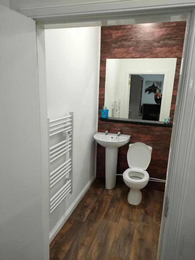 The Townhouse Accommodation دومفريس المظهر الخارجي الصورة