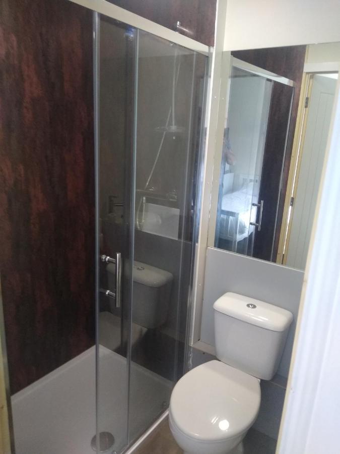 The Townhouse Accommodation دومفريس المظهر الخارجي الصورة
