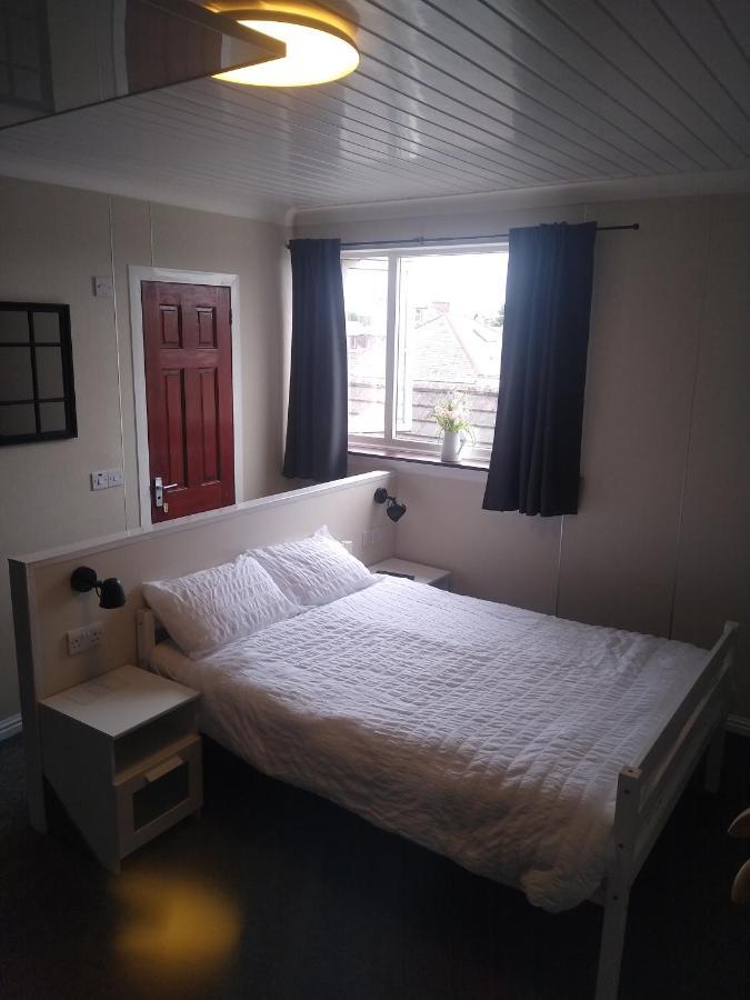 The Townhouse Accommodation دومفريس المظهر الخارجي الصورة