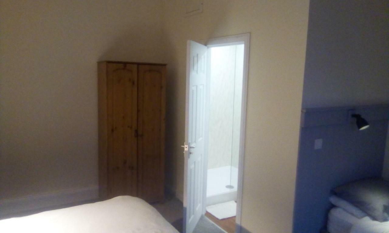 The Townhouse Accommodation دومفريس المظهر الخارجي الصورة